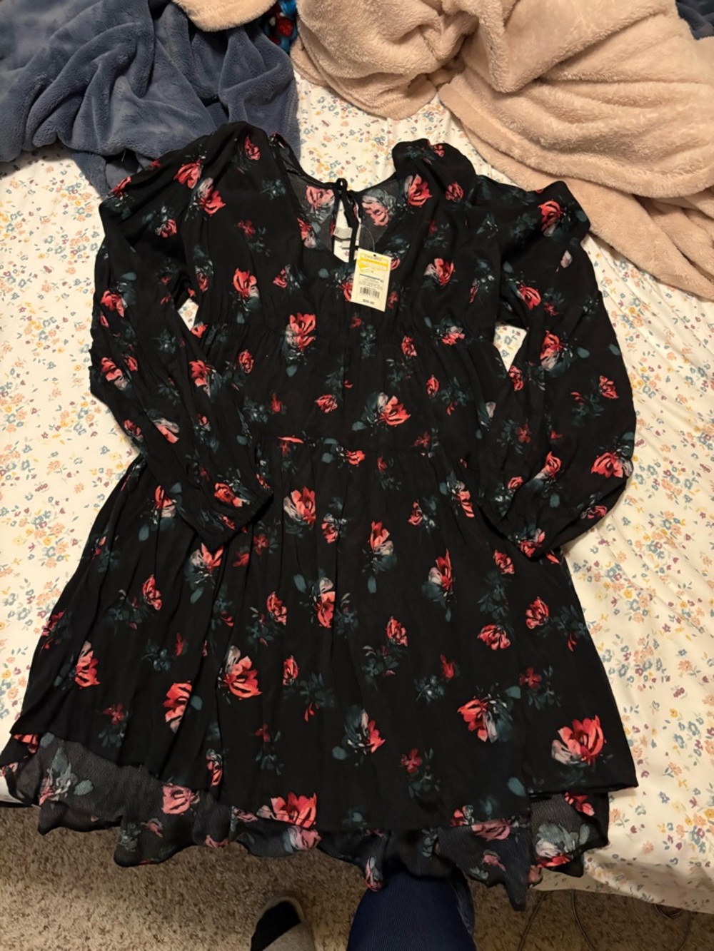 Women’s long sleeve dress